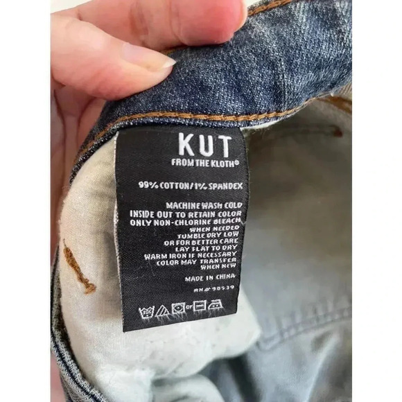 Women's KUT from the Kloth Blue Distressed Jeans Size 16W EUC! - Picture 12 of 12